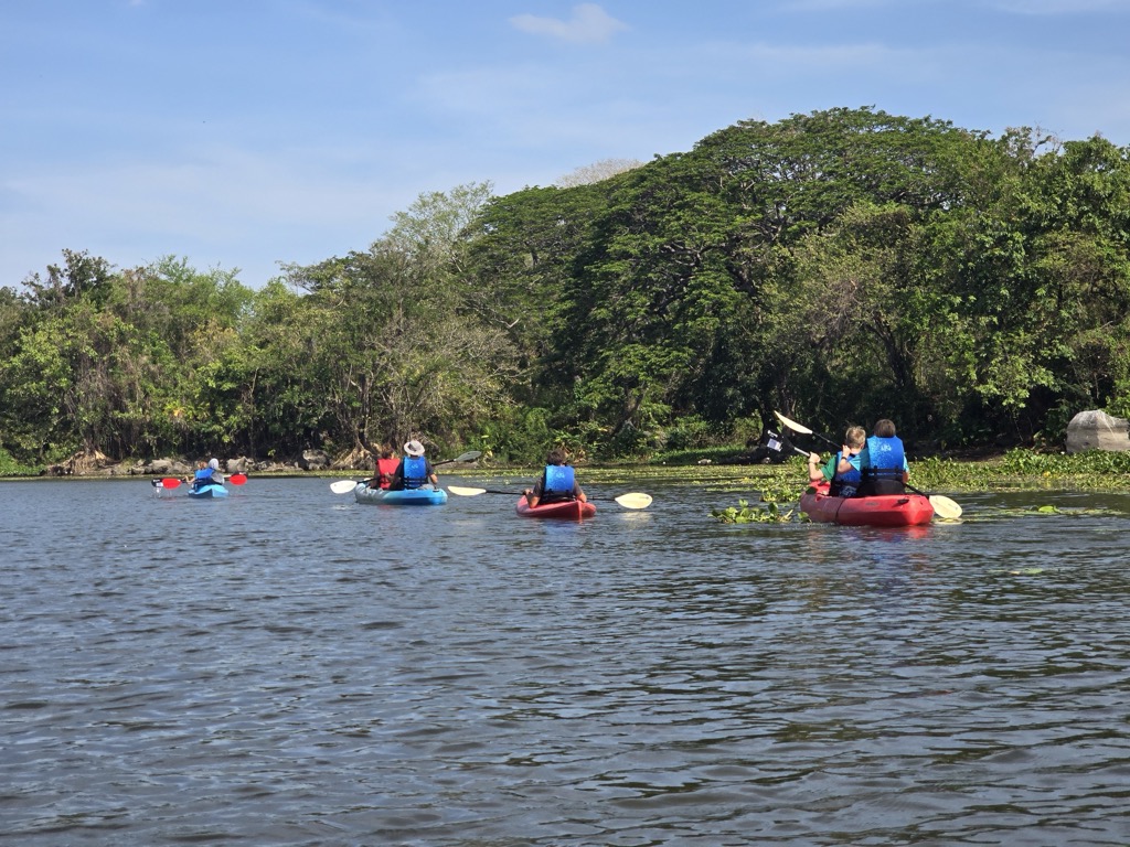 Haciendo Tour de Kayak